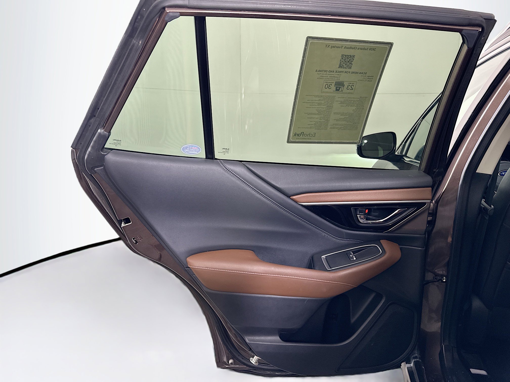 Used 2020 Subaru Outback Touring XT AWD/4WD image 27