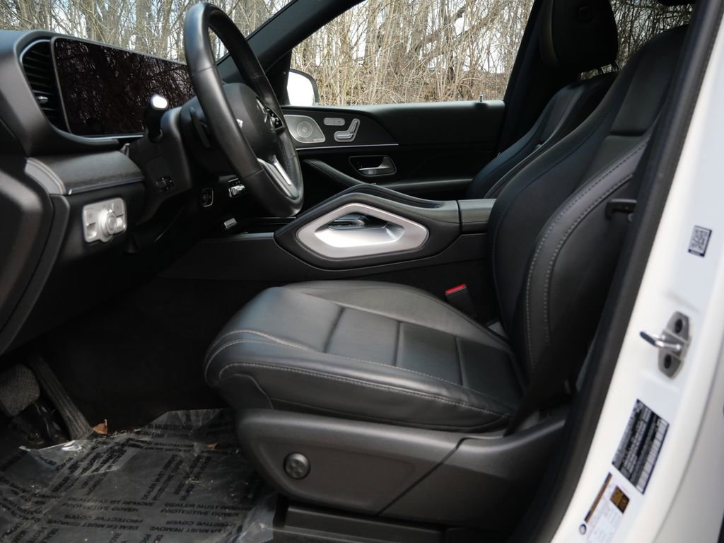 Used 2022 Mercedes-Benz GLE 350 4MATIC w/ Premium Package image 13