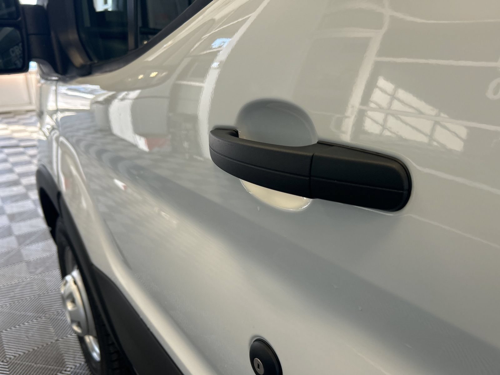 New 2026 Ford Transit 250 148 Medium Roof RWD image 12