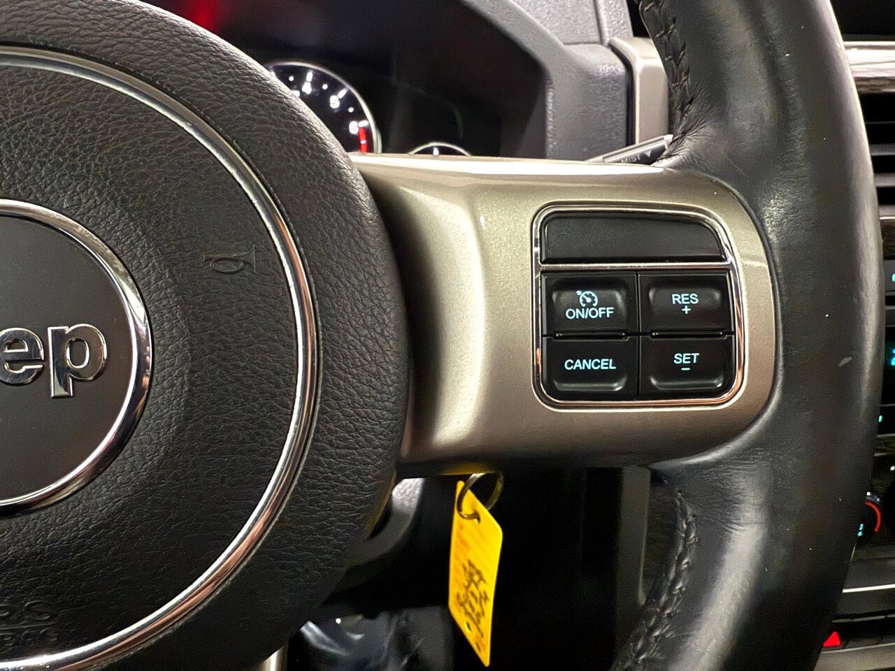 Used 2012 Jeep Liberty Limited Jet image 34