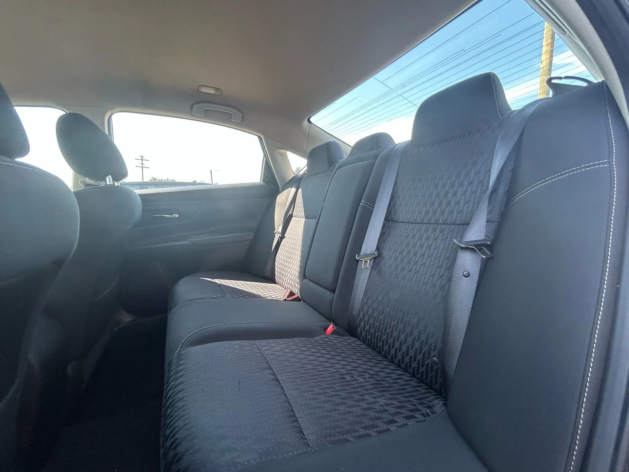 Used 2018 Nissan Altima 2.5 S w/ S Convenience Package image 16