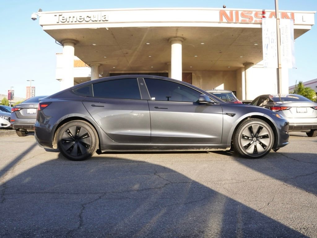Used 2024 Tesla Model 3 Standard Range image 3