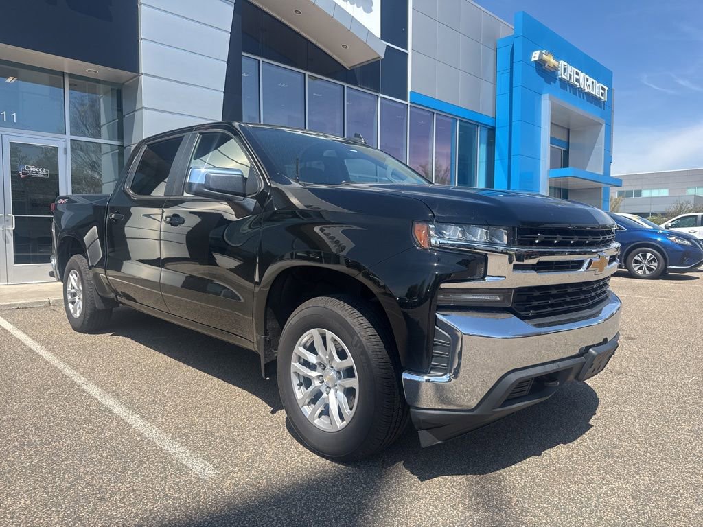 Used 2019 Chevrolet Silverado 1500 LT w/ All-Star Edition AWD/4WD image 1
