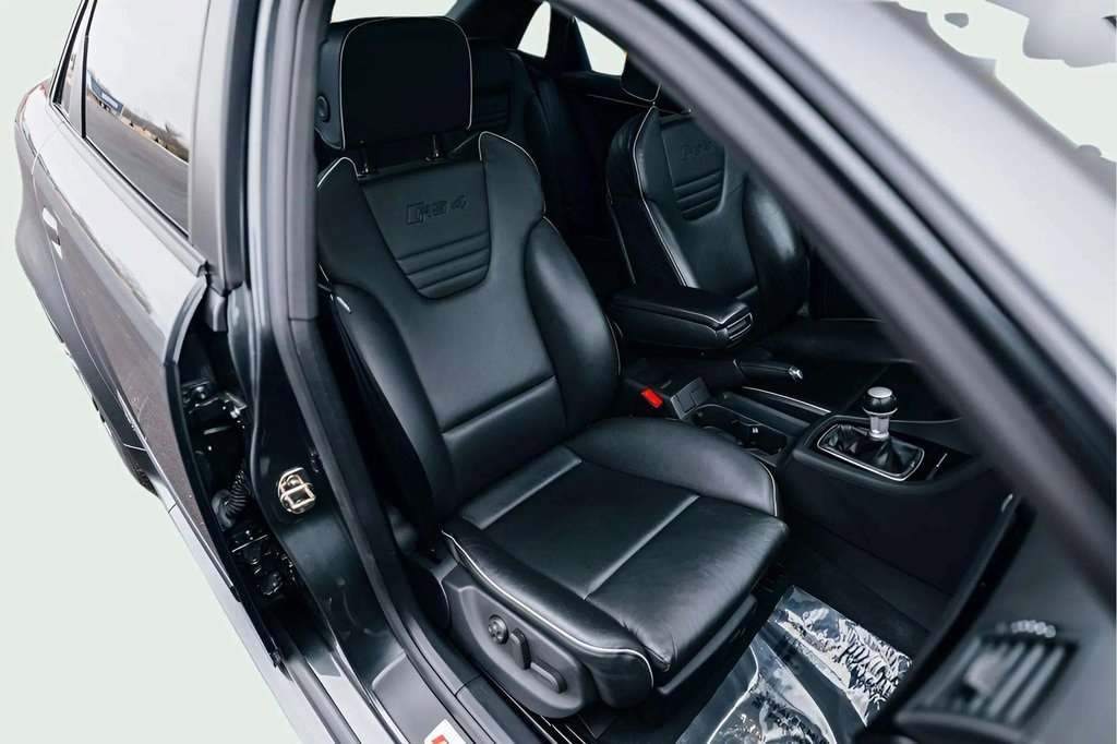 Used 2008 Audi RS 4 Sedan image 31