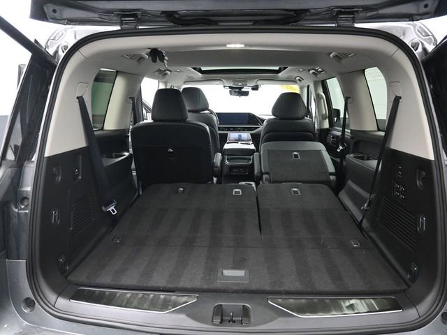 Used 2025 INFINITI QX80 Sensory image 41