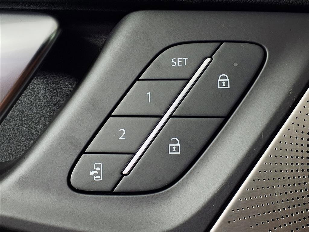 New 2026 Buick Enclave Avenir w/ Super Cruise Package image 18