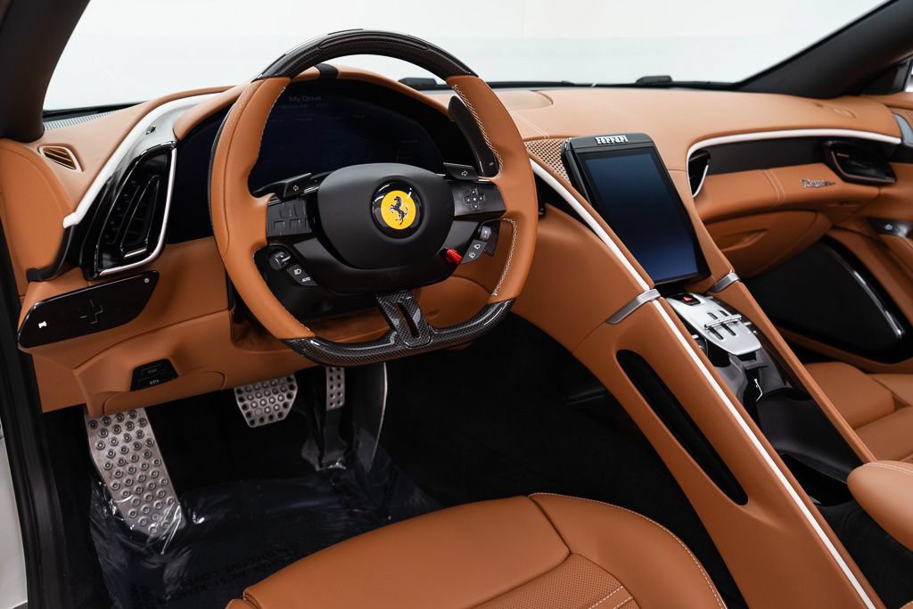 Used 2025 Ferrari Roma Spider RWD image 22