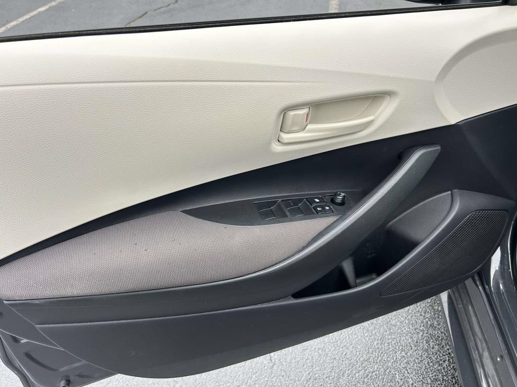 New 2026 Toyota Corolla LE FWD image 16