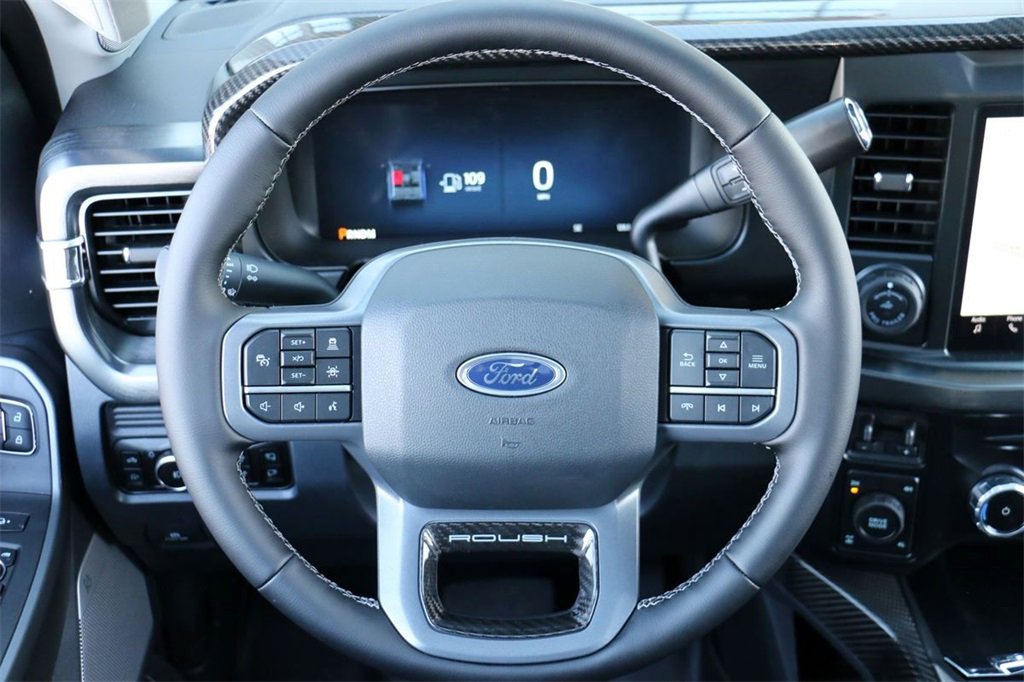 New 2026 Ford F350 Lariat w/ Black Appearance Package image 28