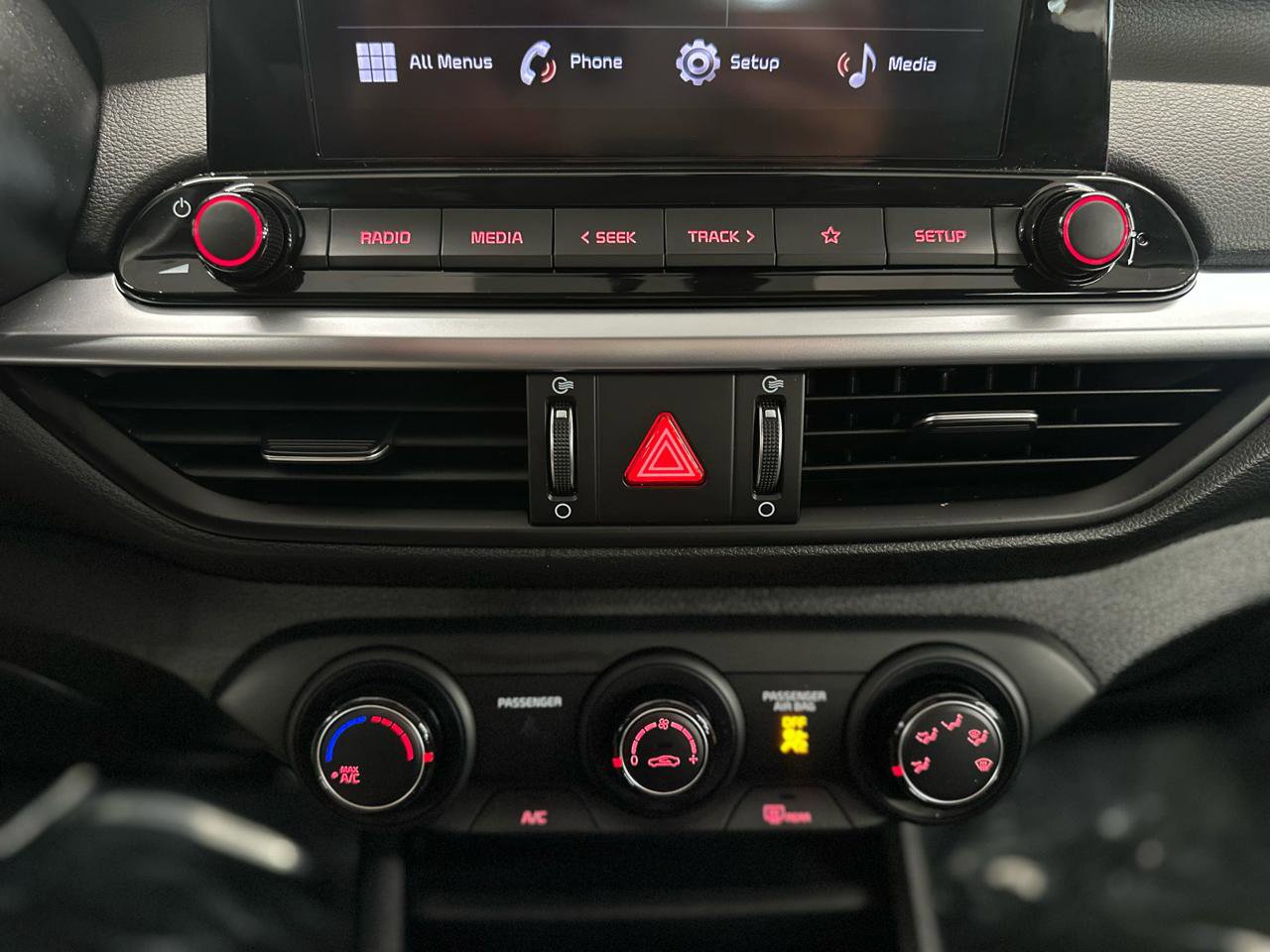 Used 2024 Kia Forte LXS image 23