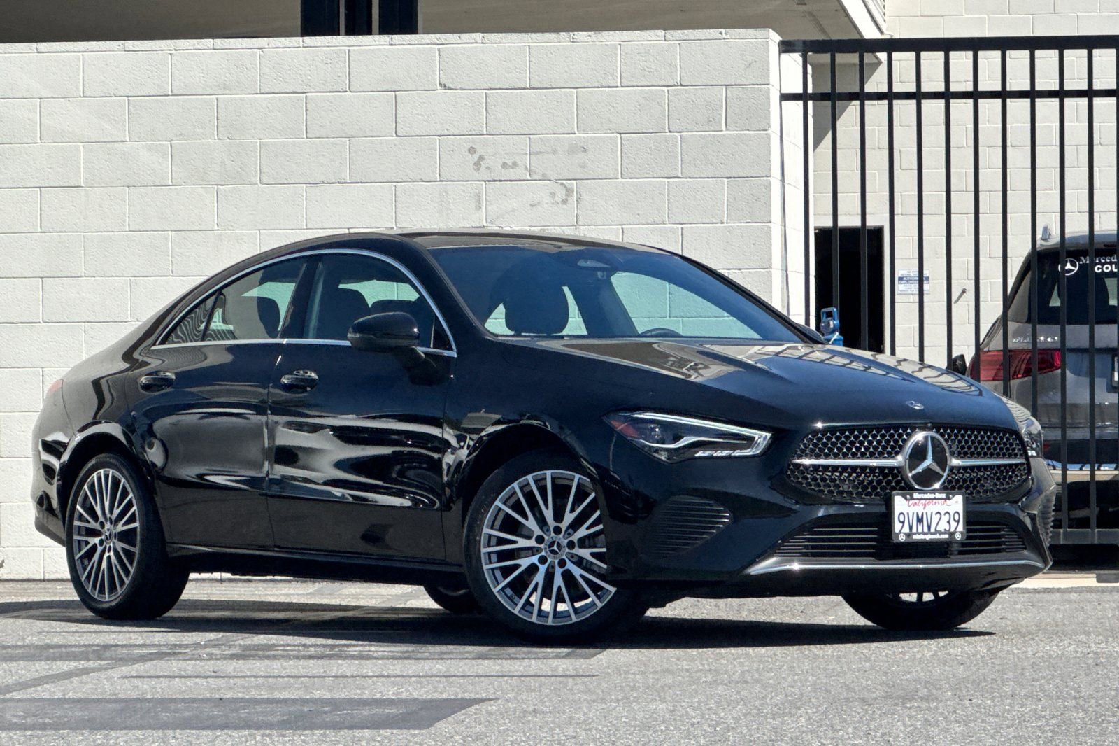 Certified 2025 Mercedes-Benz CLA 250 4MATIC image 2