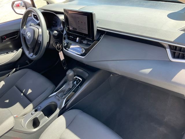 Used 2024 Toyota Corolla LE image 18