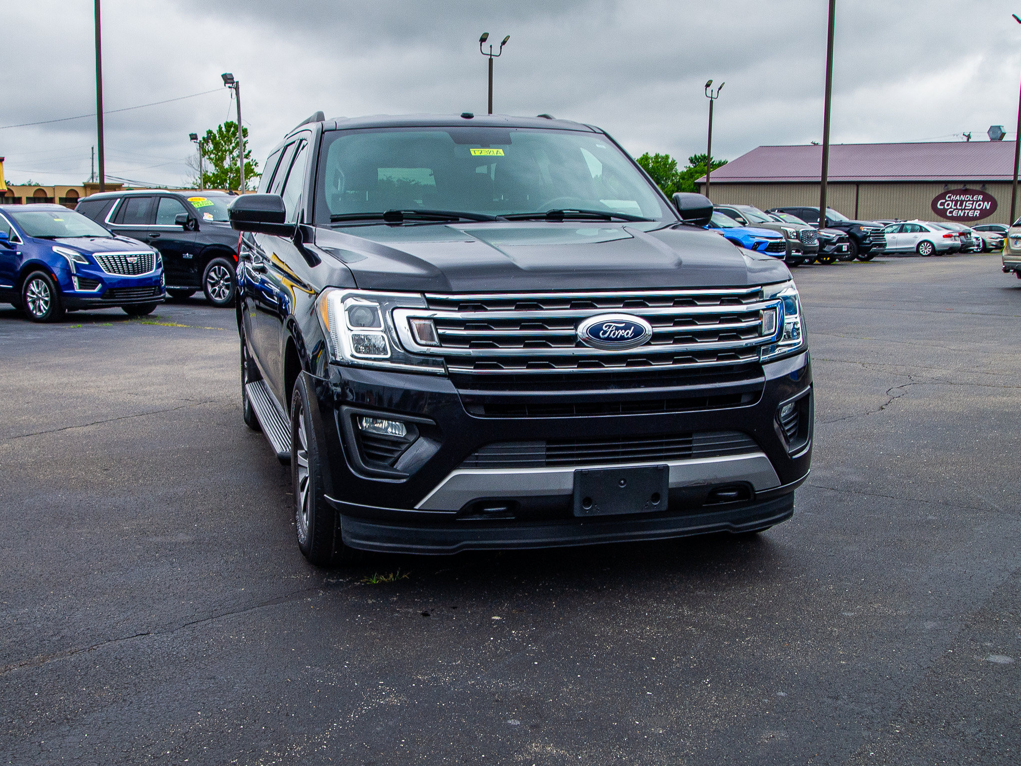 Used 2019 Ford Expedition Max XLT AWD/4WD image 10
