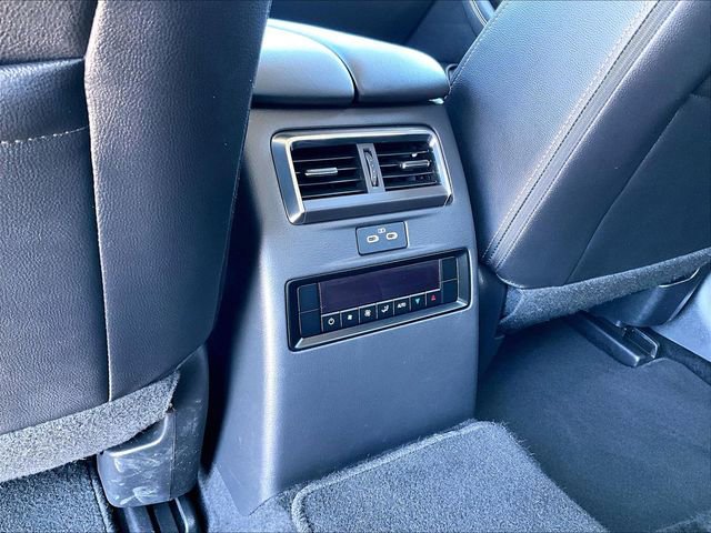 Used 2024 MAZDA CX-90 Plug-In Hybrid w/ Premium Pkg image 29