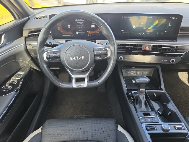 Certified 2025 Kia K5 GT-Line FWD image 9
