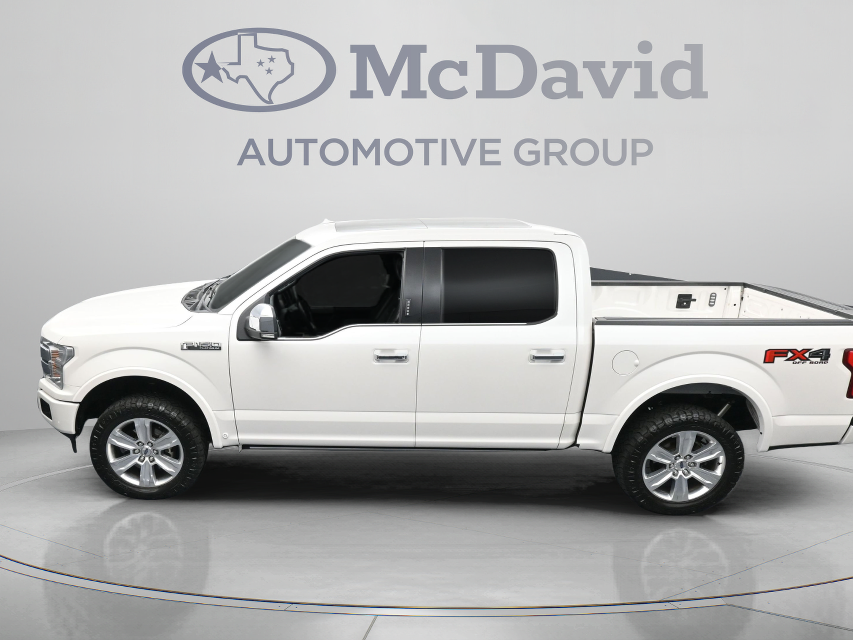 Used 2018 Ford F150 Platinum w/ Equipment Group 701A Luxury AWD/4WD image 36