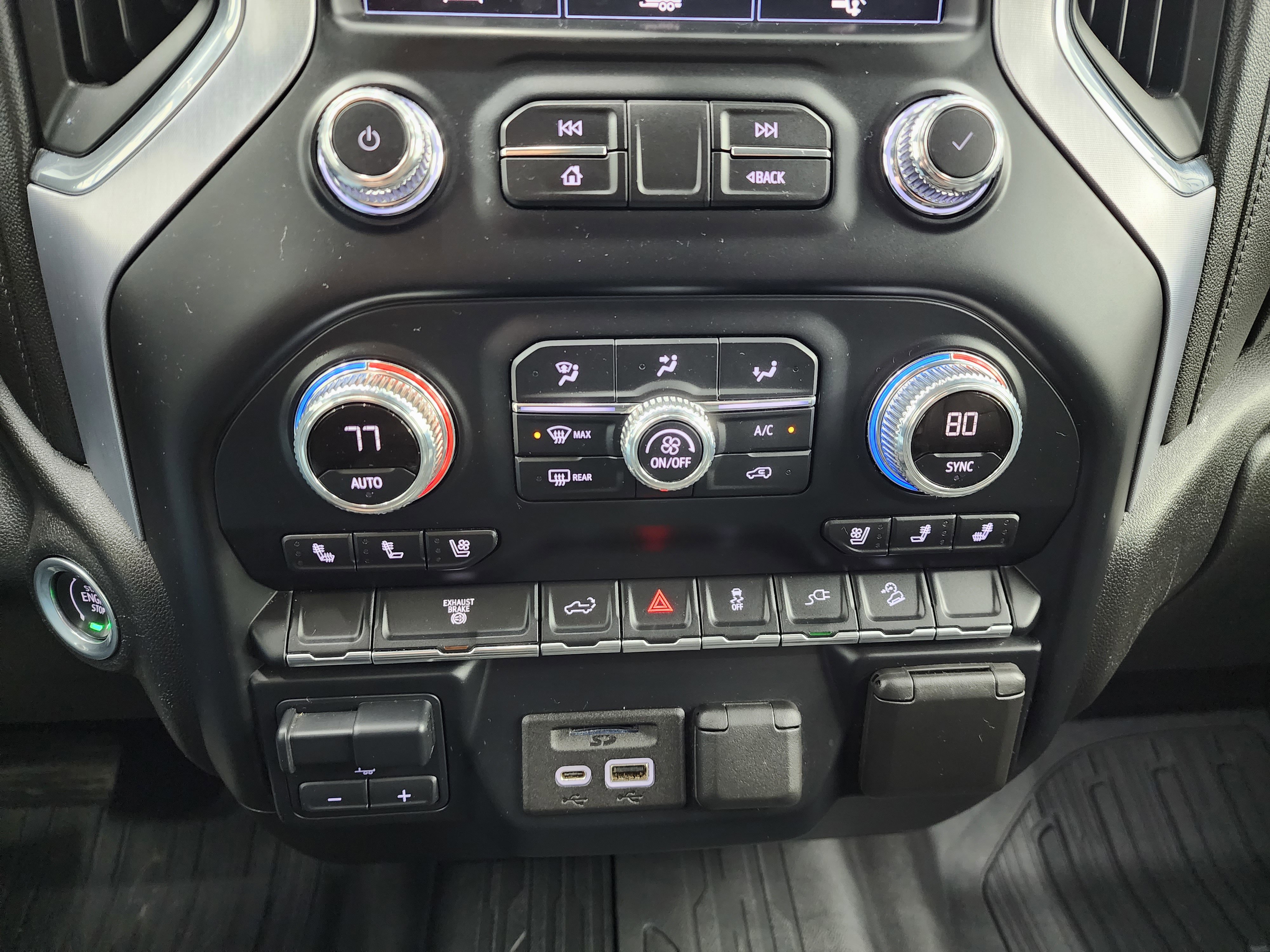 Used 2022 GMC Sierra 2500 SLT w/ LPO, GMC Protection Package image 15