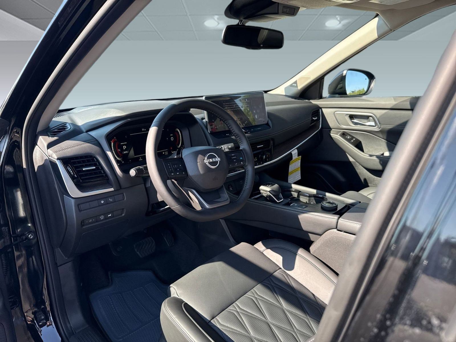 New 2026 Nissan Rogue Platinum w/ Platinum Premium Package image 5