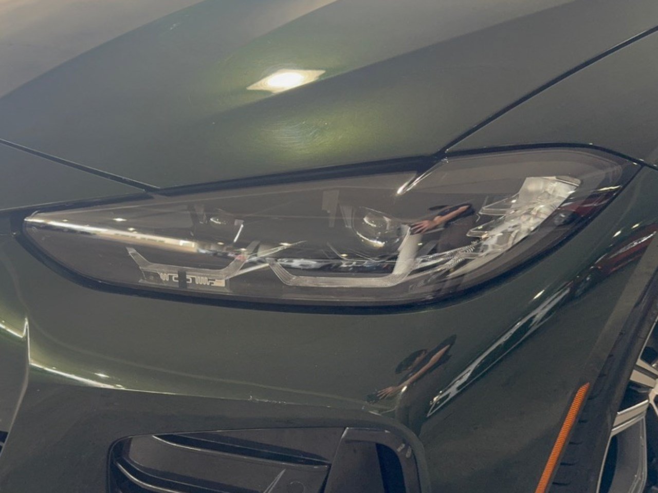 Used 2024 BMW 430i Coupe w/ M Sport Package RWD image 9