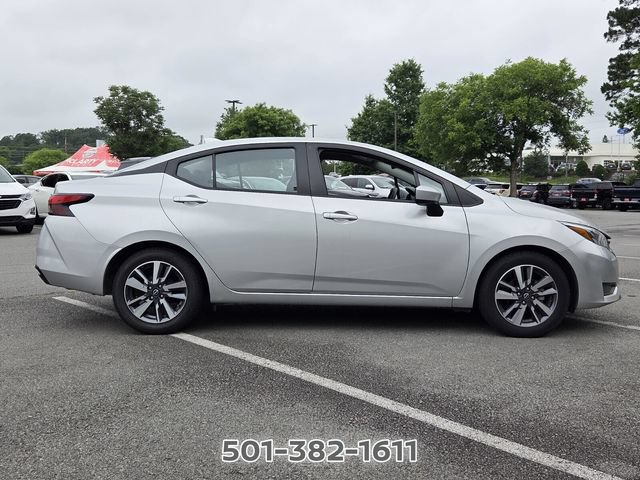 Used 2025 Nissan Versa SV FWD image 6