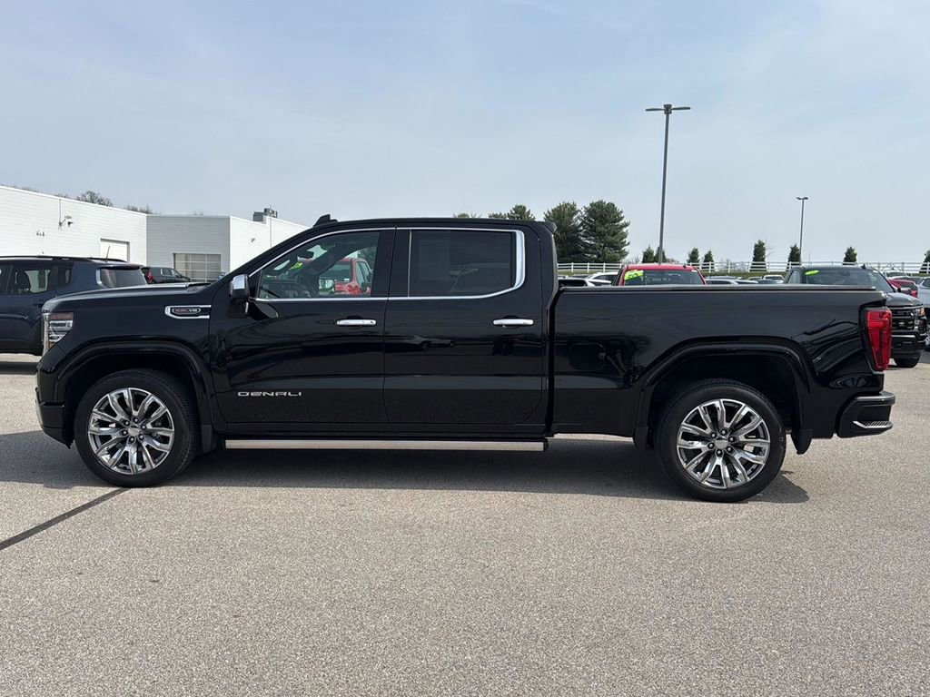 Used 2024 GMC Sierra 1500 Denali w/ Denali Reserve Package image 3
