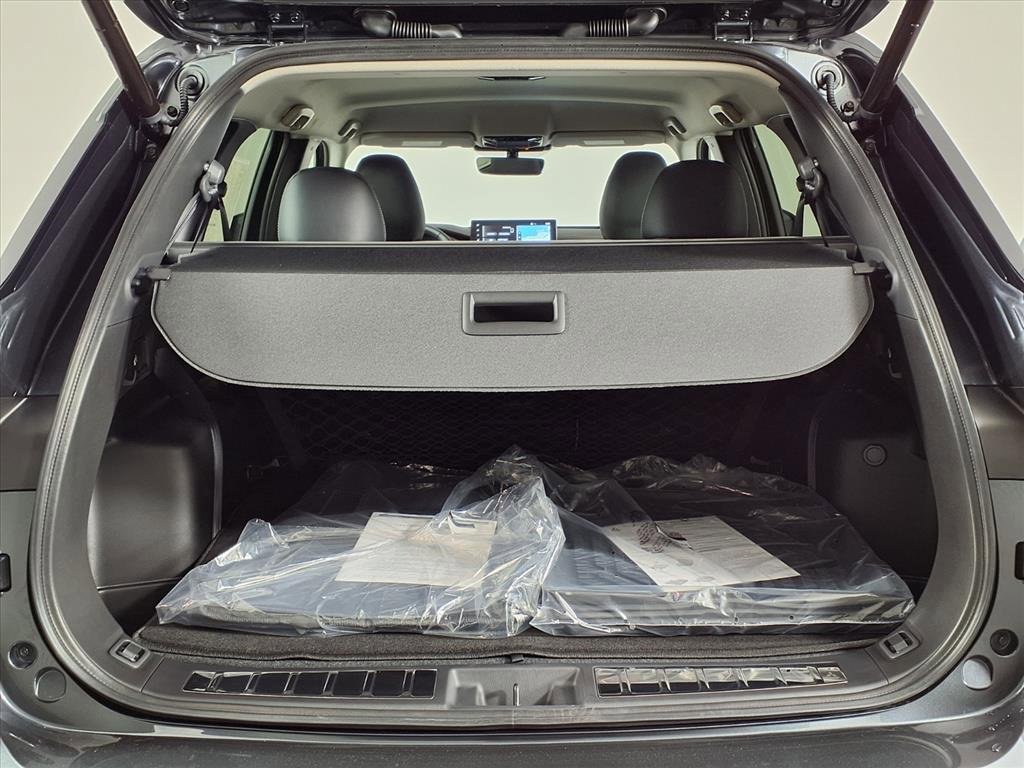 New 2025 Mitsubishi Outlander SE image 13