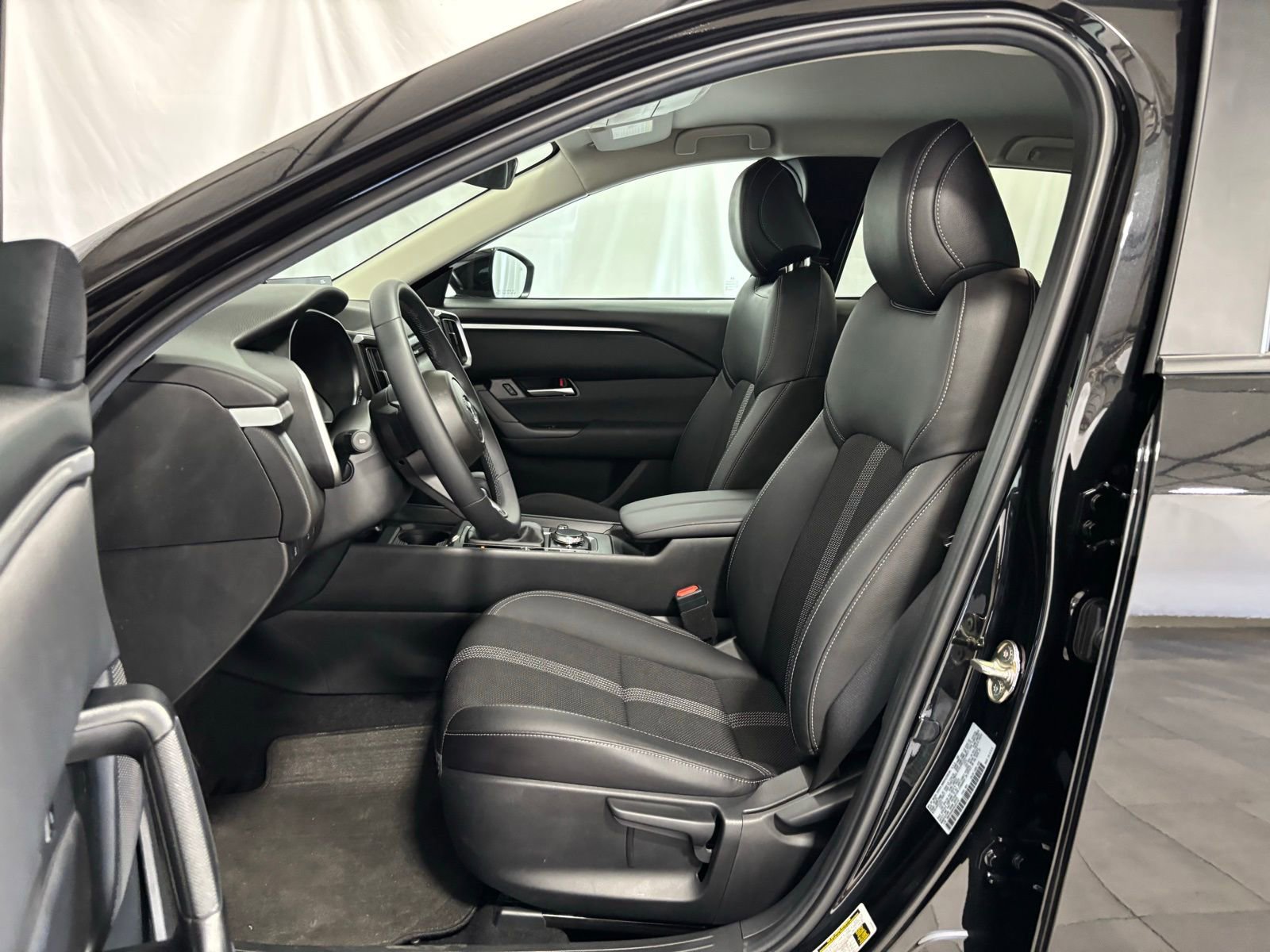 Certified 2025 MAZDA CX-50 AWD 2.5 S w/ Cargo Package image 12