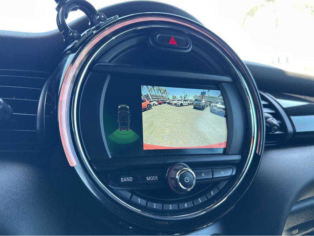 Used 2019 MINI Cooper Convertible image 6