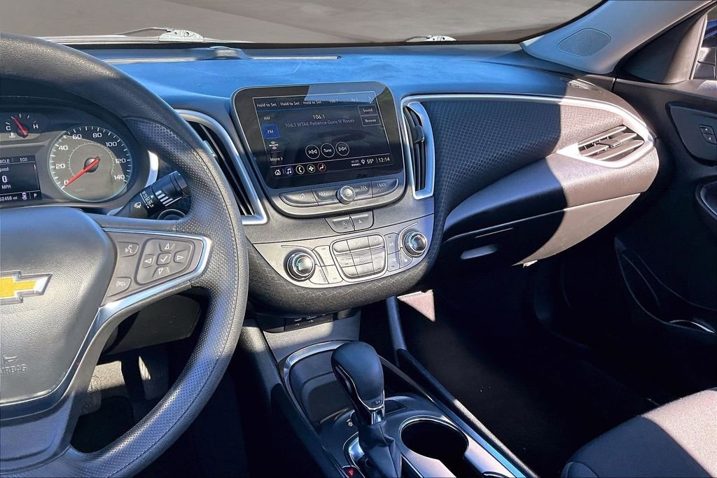 Used 2023 Chevrolet Malibu LT image 9