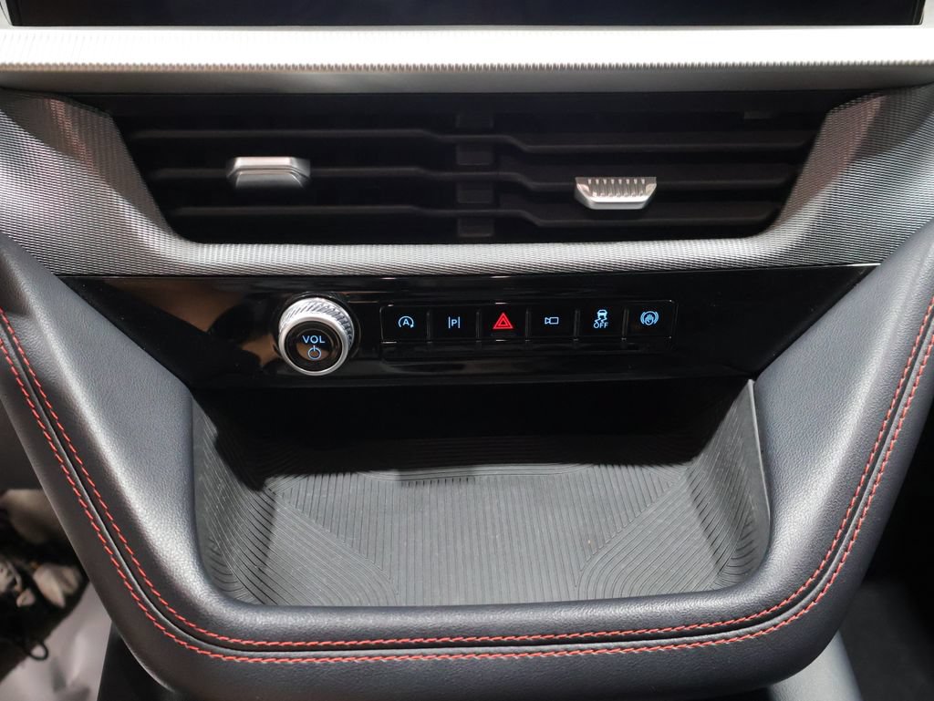 Used 2025 Ford Explorer ST-Line AWD/4WD image 28