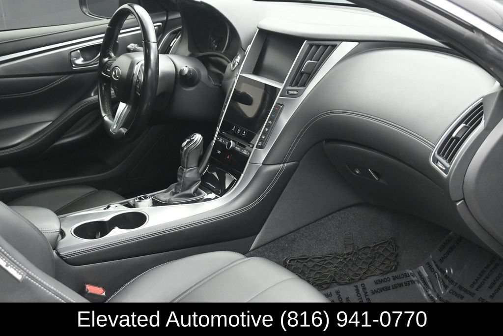 Used 2020 INFINITI Q60 3.0t w/ Cargo Package AWD/4WD image 6