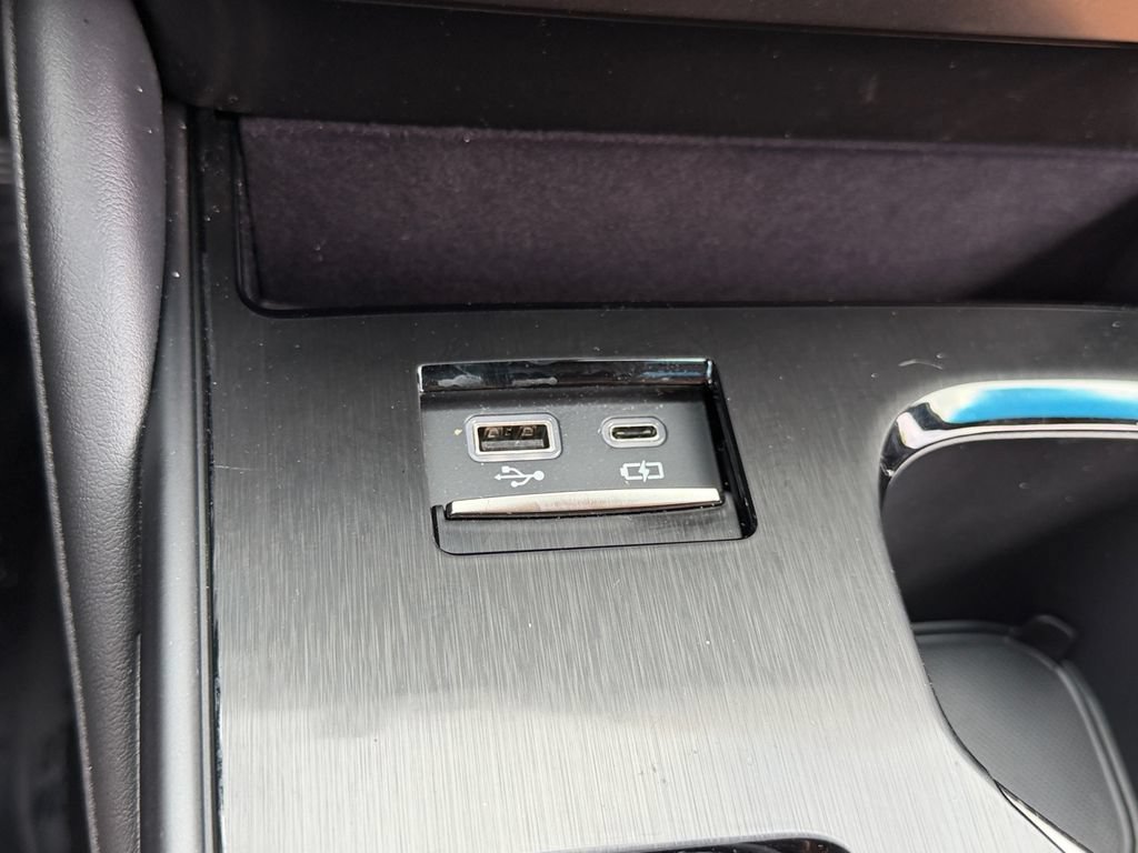 Certified 2024 Lexus ES 300h w/ Technology Package FWD image 24