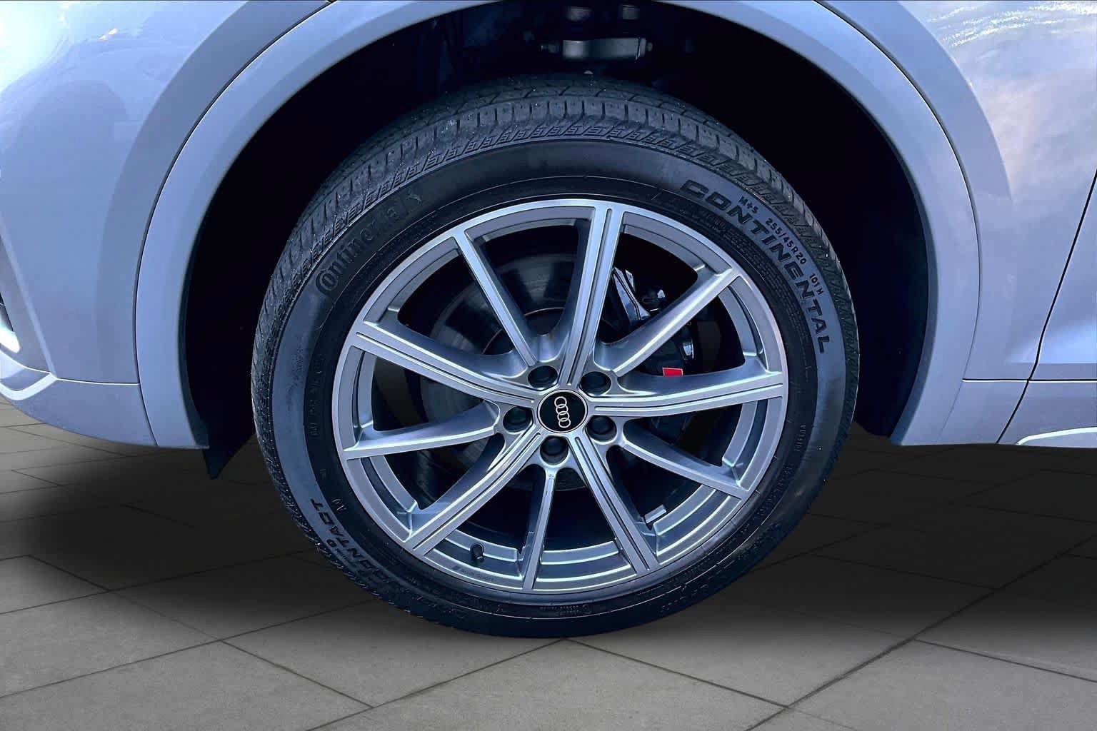 Used 2023 Audi SQ5 Premium Plus w/ Premium Plus Package AWD/4WD image 11