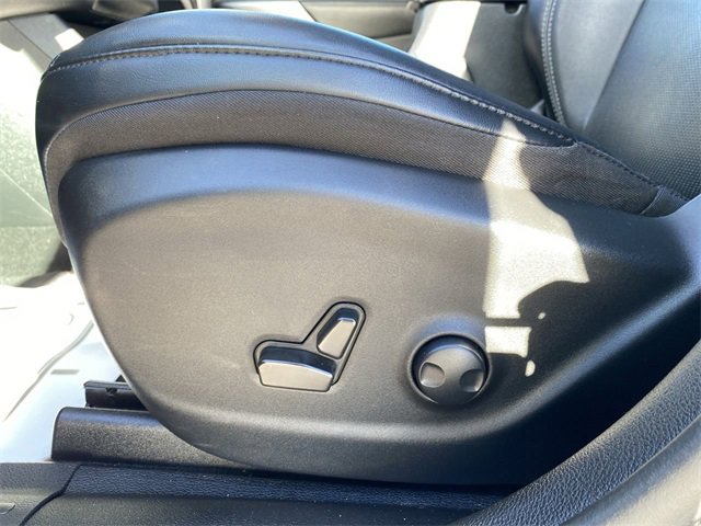 Used 2022 Jeep Cherokee Limited image 13