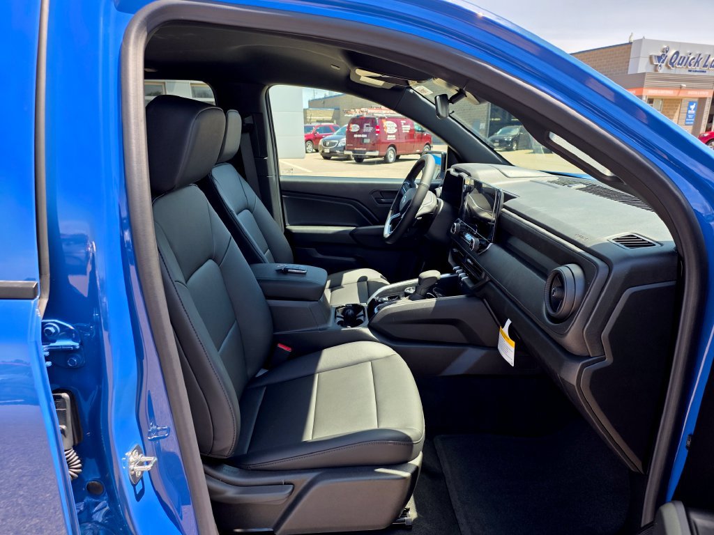 New 2026 Chevrolet Colorado Trail Boss AWD/4WD image 13