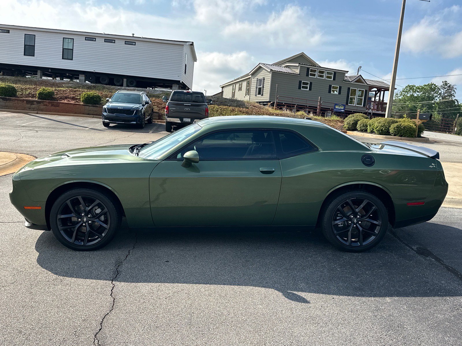 Used 2023 Dodge Challenger SXT w/ Blacktop Package RWD image 5