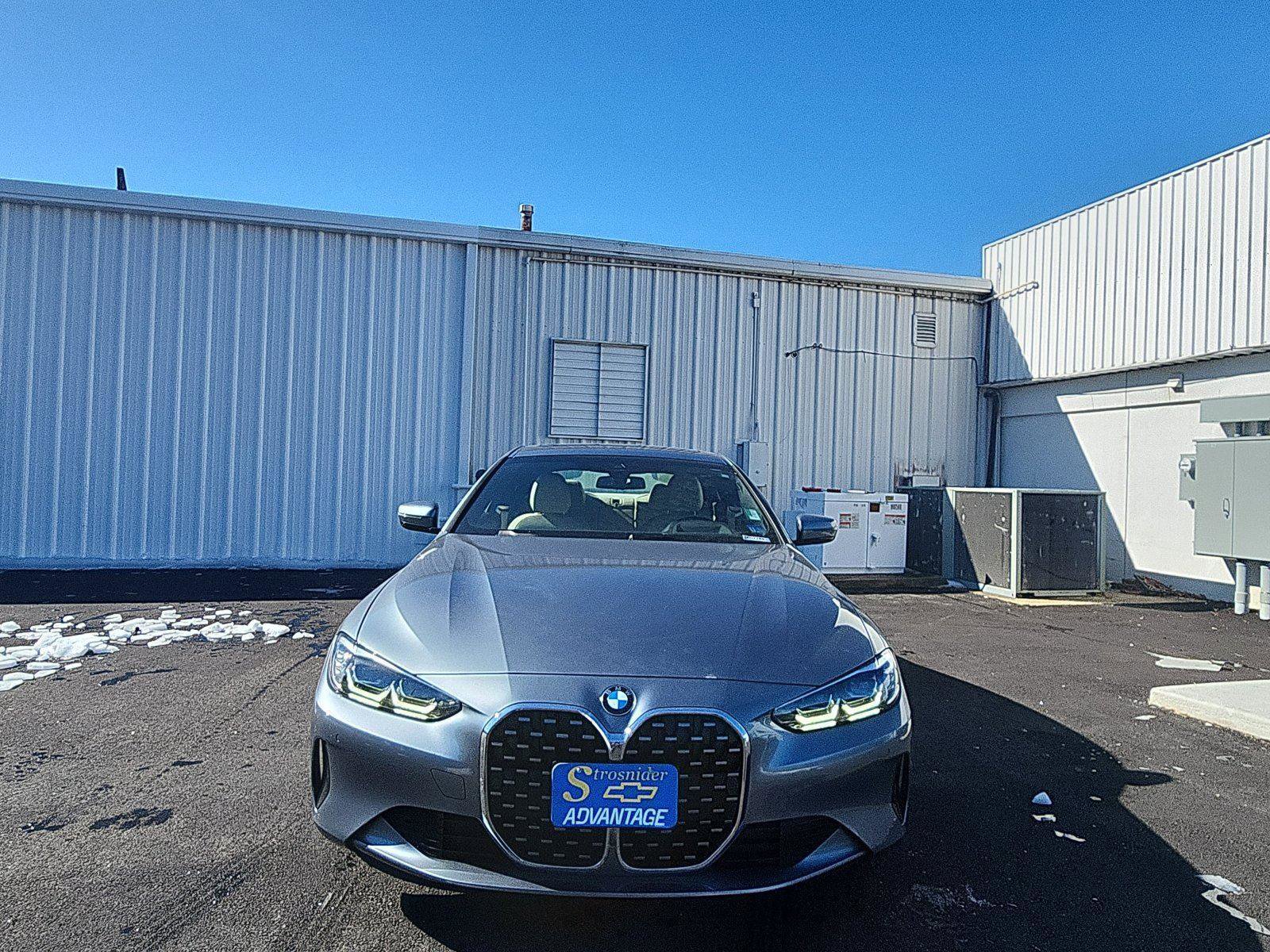 Used 2021 BMW 430i xDrive Coupe w/ Premium Package image 8