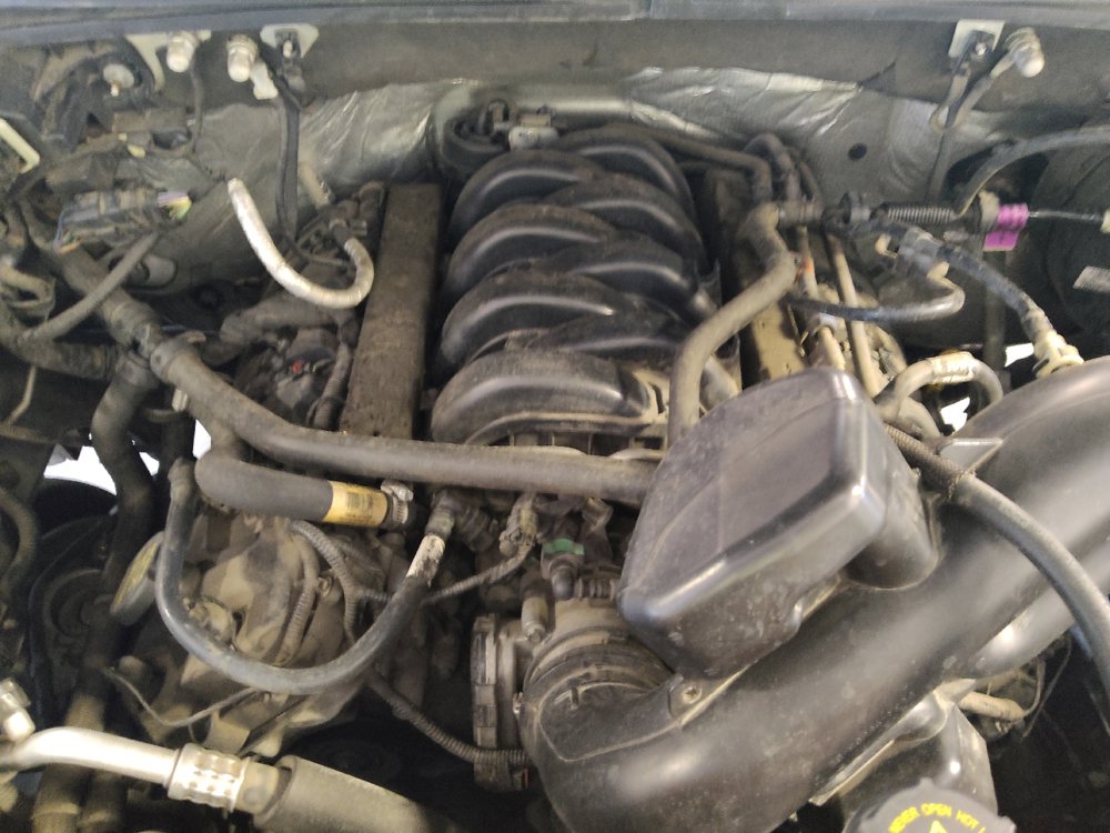 Used 2015 Ford F150 XL w/ Equipment Group 101A Mid AWD/4WD image 30