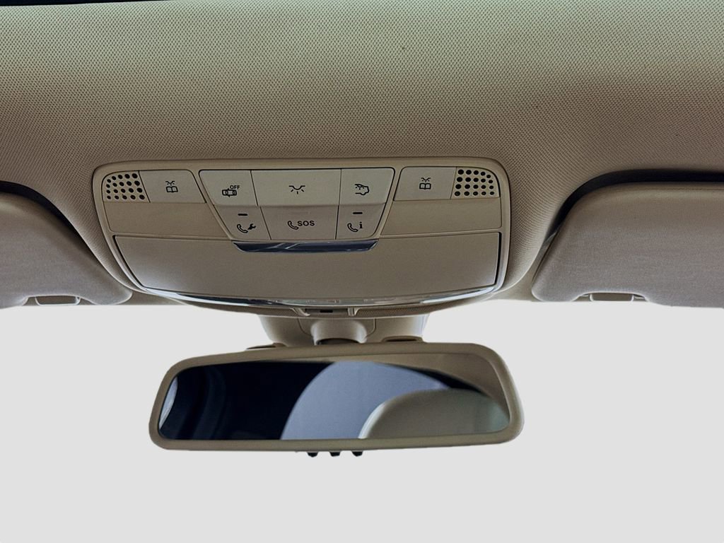 Used 2015 Mercedes-Benz C 300 Sedan image 19