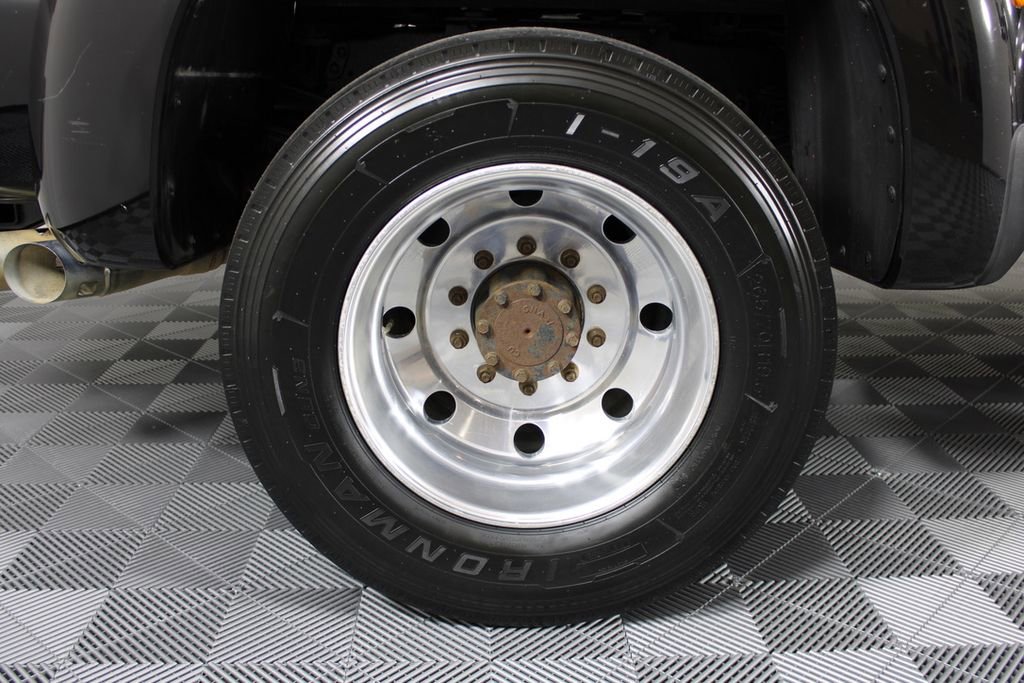 Used 2016 Ford F450 Platinum AWD/4WD image 12