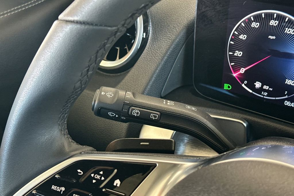 Certified 2026 Mercedes-Benz GLB 250 image 32