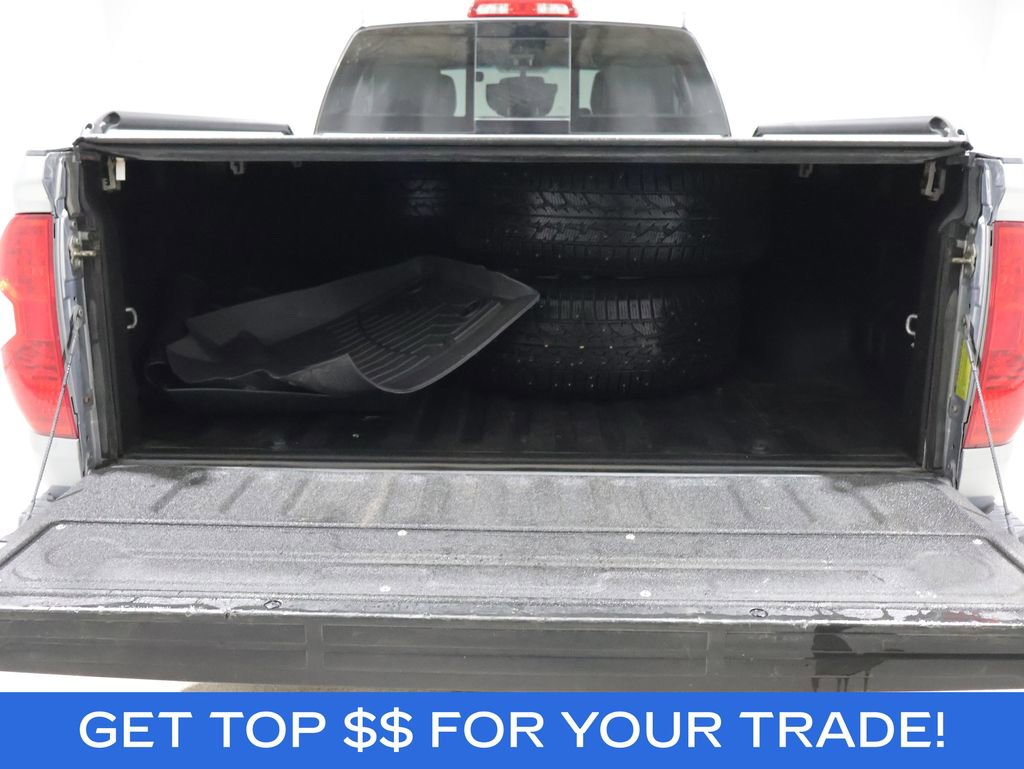 Used 2016 Toyota Tundra SR5 w/ SR5 Upgrade Package AWD/4WD image 5