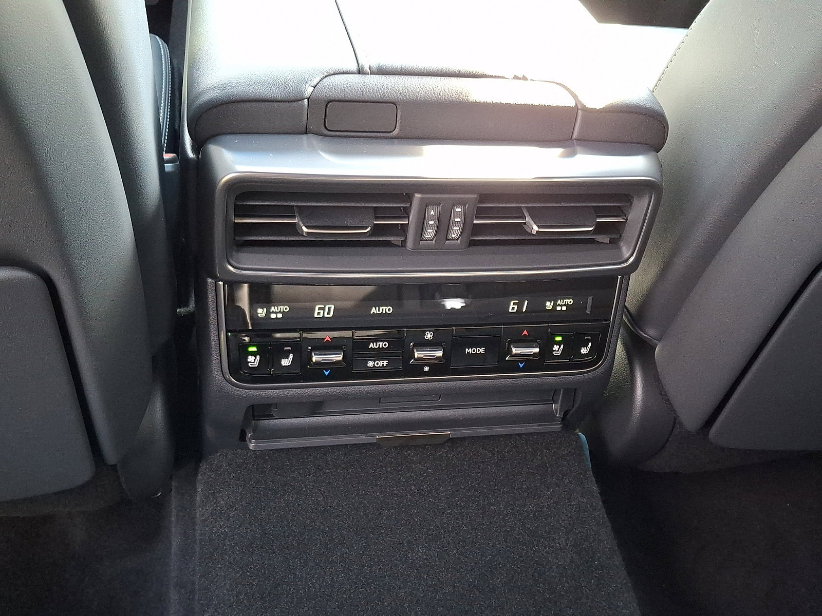 New 2026 Lexus LX 700h Luxury AWD/4WD image 7