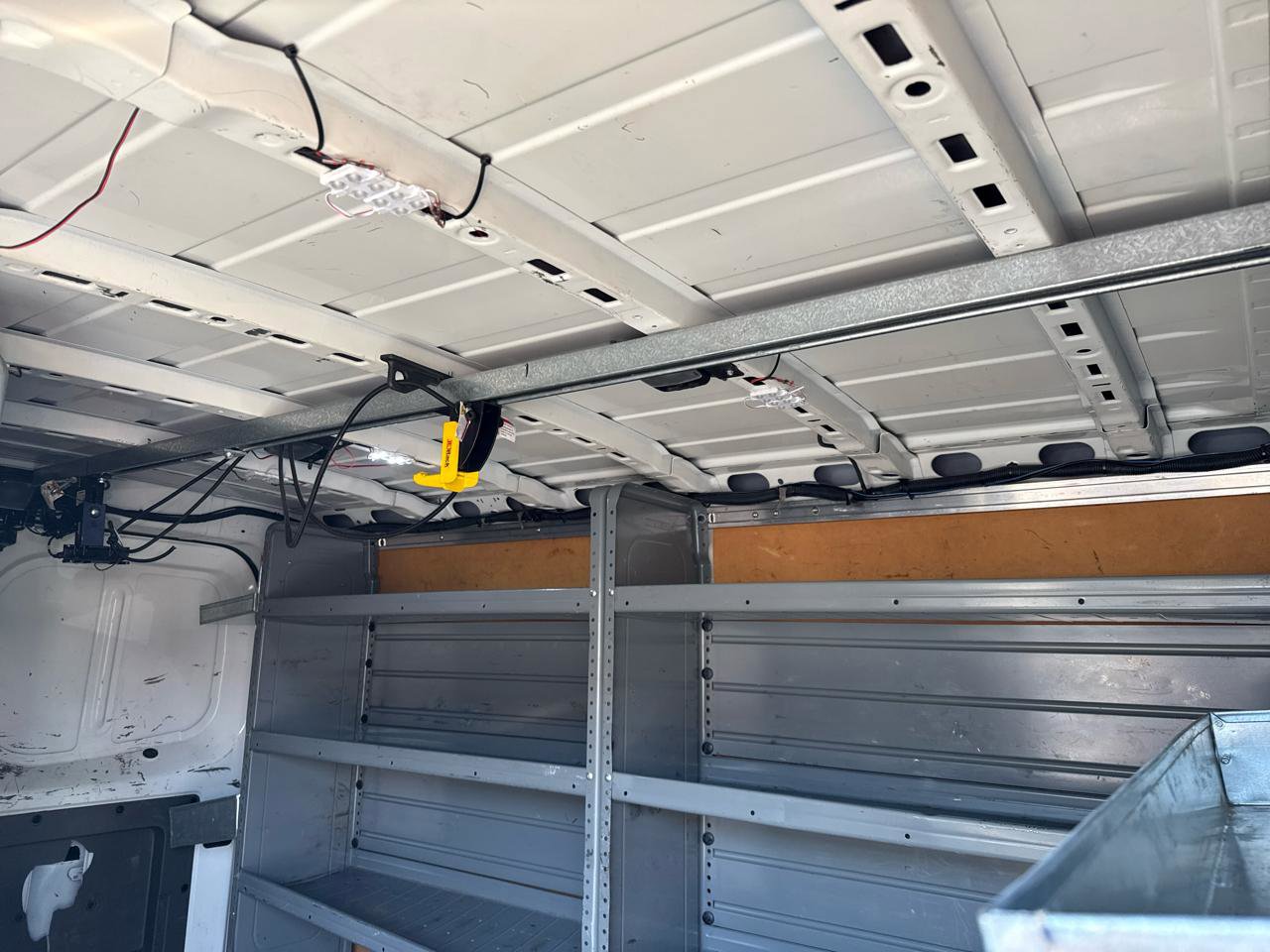 Used 2016 Nissan NV 2500 SV image 25