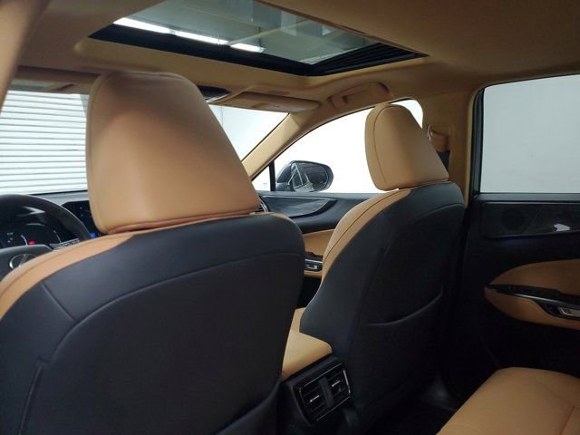 Used 2024 Lexus NX 350 AWD image 12