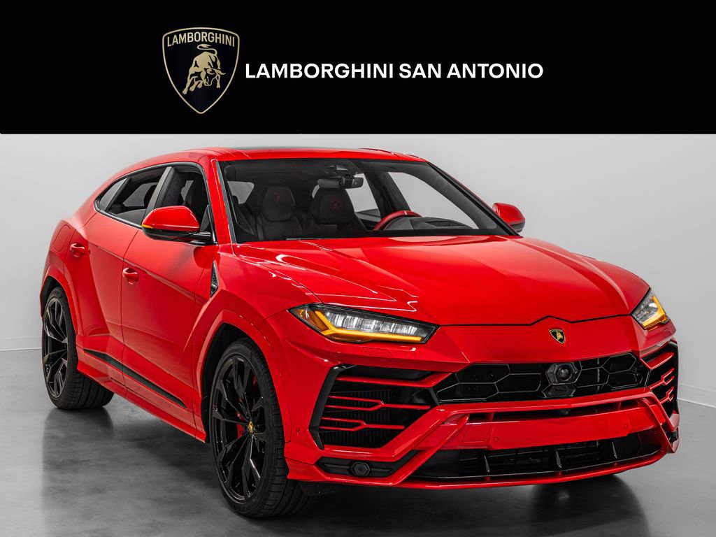 Used 2022 Lamborghini Urus AWD/4WD image 1