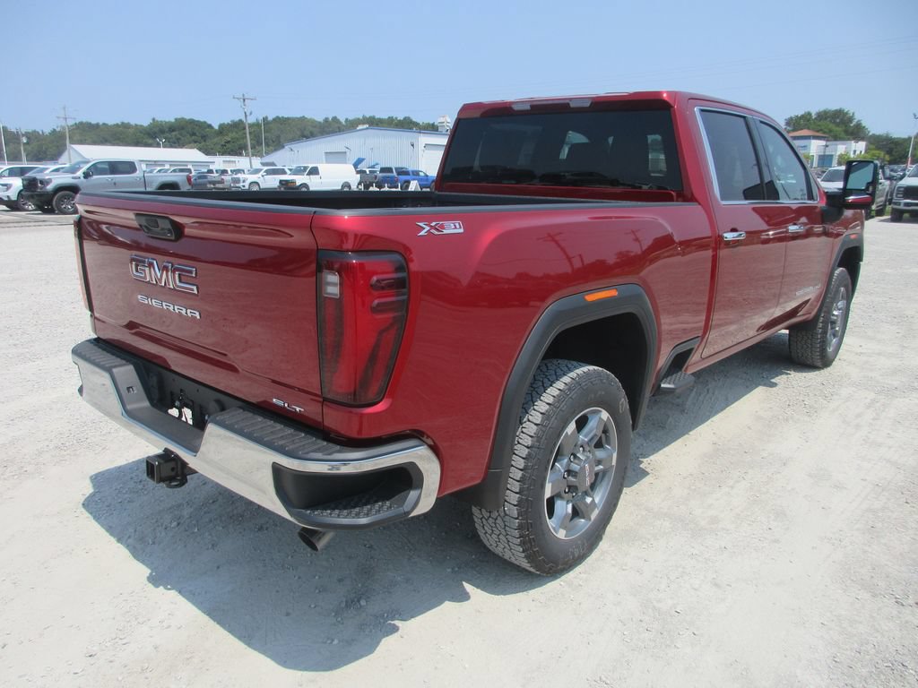New 2026 GMC Sierra 2500 SLT AWD/4WD image 5