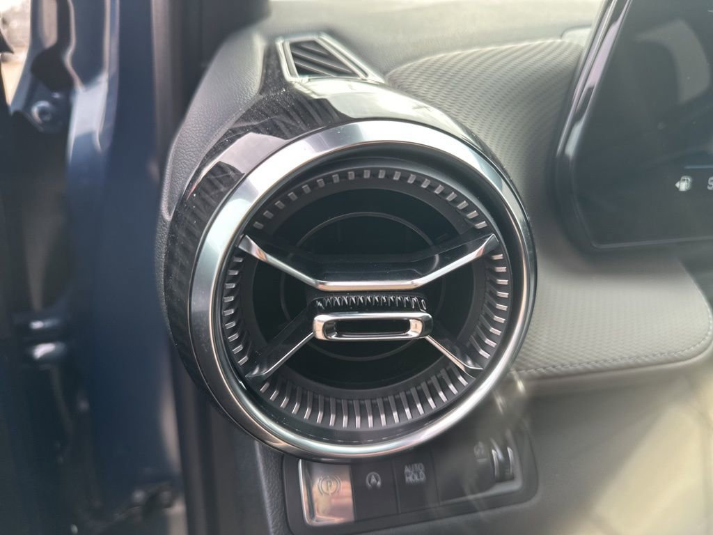 New 2026 Chevrolet Equinox LT w/ Convenience Package II image 10