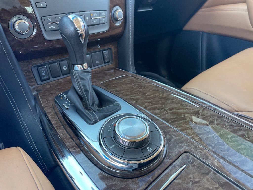 Used 2016 INFINITI QX80 4WD w/ All Season Package image 23