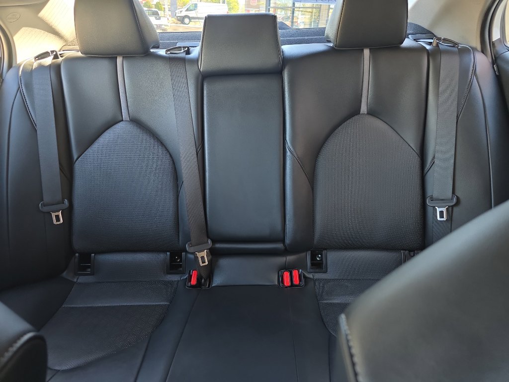 Used 2023 Toyota Camry XSE image 32